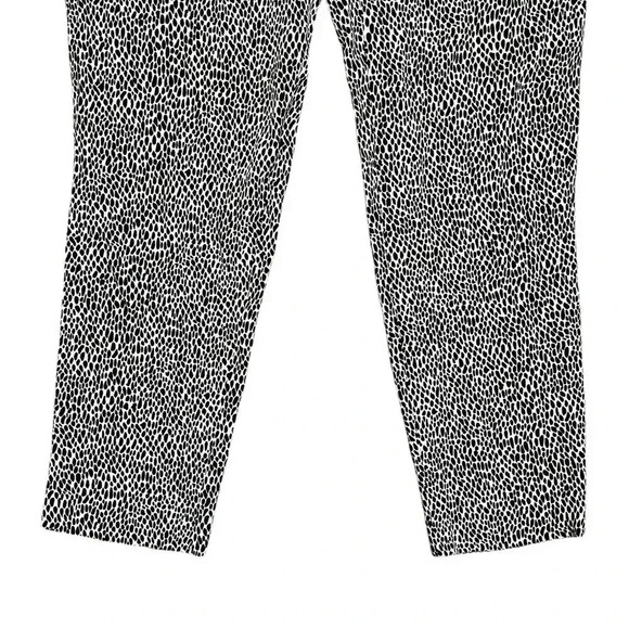 Theory Women's Cropped Pants Size 6 Gray Black Cheetah Print 100% Silk - Picture 3 of 6